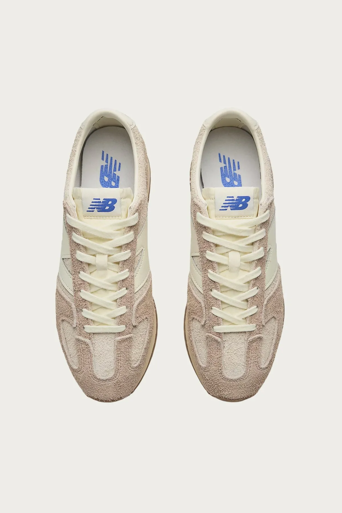 New Balance 471 - Bisque/Flat Taupe< Footwear
