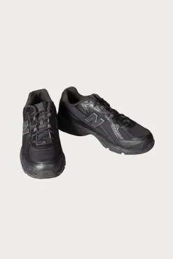 New Balance 740 - Castlerock/Silver Metallic< Footwear