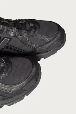 New Balance 740 - Castlerock/Silver Metallic< Footwear