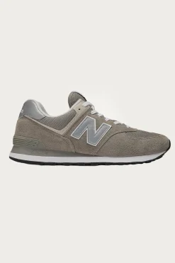 New Balance 574 Core - Grey/White< Footwear