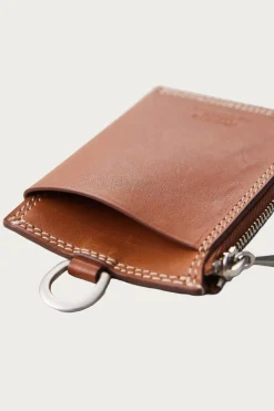 Niceness Bay Ray Zip Card Case - Cognac< Accessories
