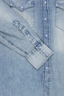 Wythe Denim Pearlsnap Shirt - Washed Indigo< Shirts