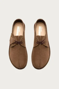 Clarks Desert Trek - Brown Suede< Footwear