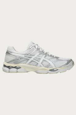 ASICS Gel-Cumulus 16 - White/White< Footwear