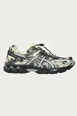 ASICS Gel-Cumulus 16 SSCB - Ivory/Black< Footwear