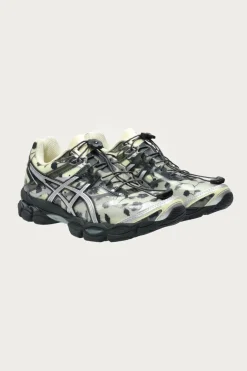 ASICS Gel-Cumulus 16 SSCB - Ivory/Black< Footwear