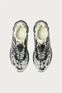 ASICS Gel-Cumulus 16 SSCB - Ivory/Black< Footwear