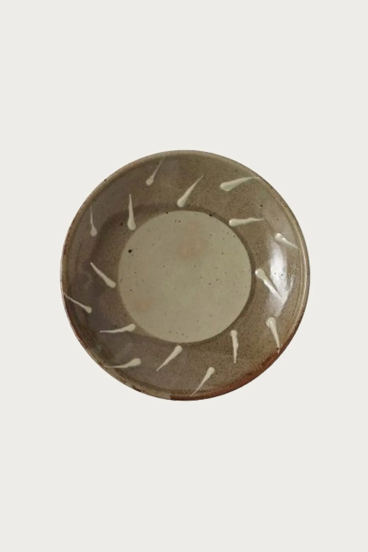 Beams Japan Hamadagama Medium Round Plate - Grey< Homegoods