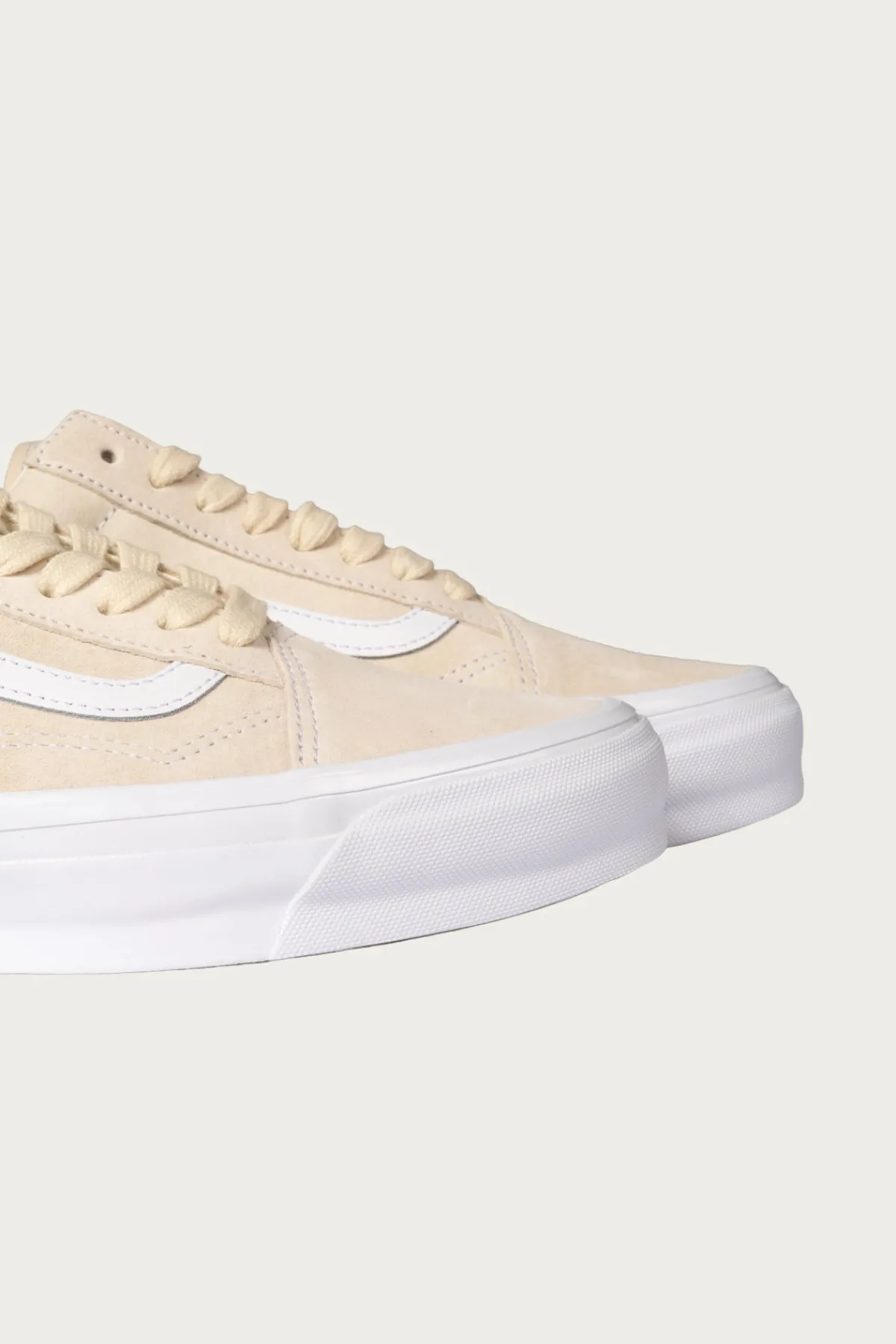 Vans LX Old Skool - Pig Suede Creme Brule< Footwear