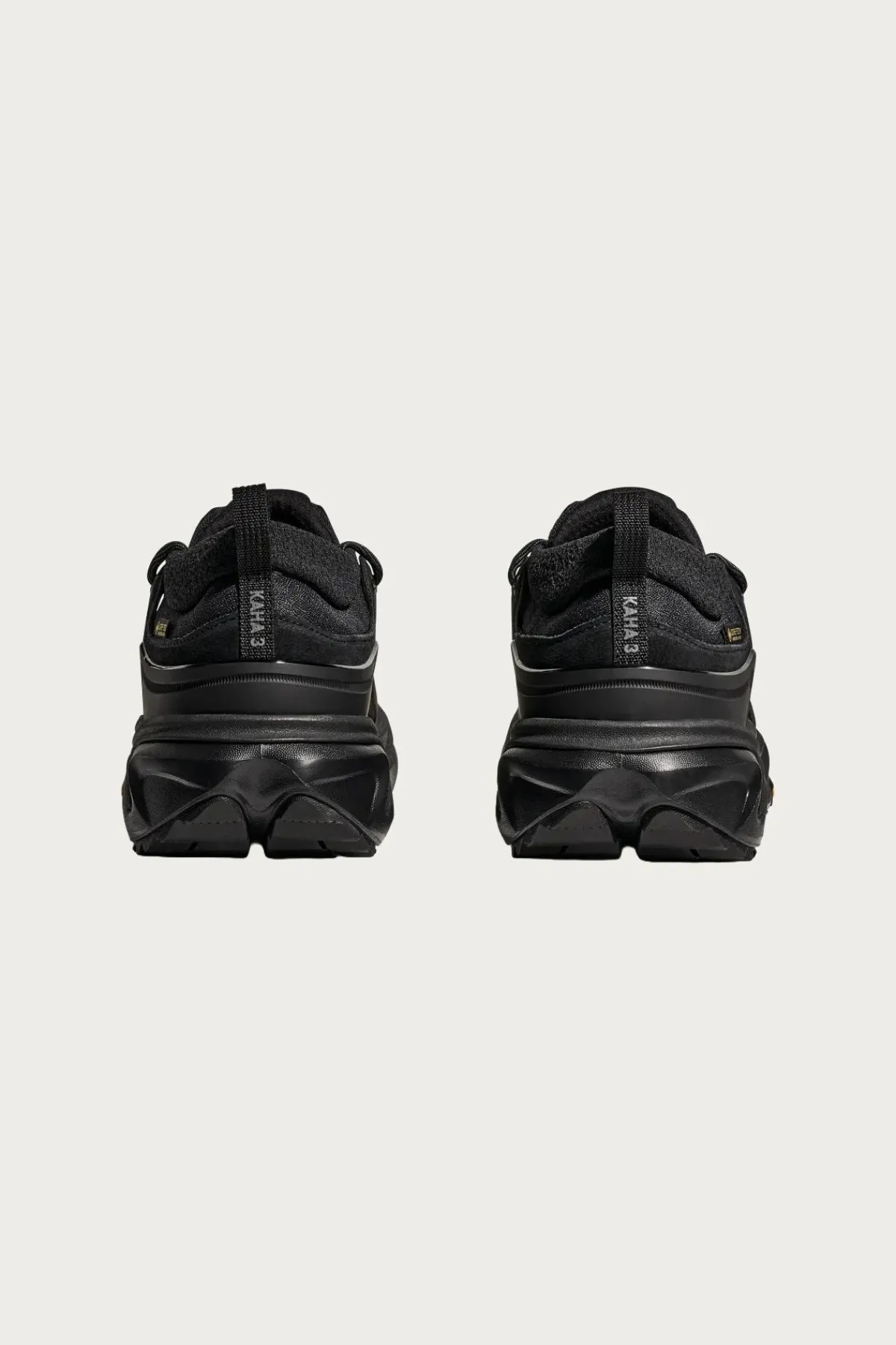 HOKA M Kaha 3 Low GTX - Black/Black< Footwear