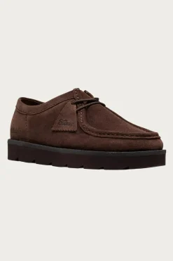 Clarks Meare Walla - Dark Brown Suede< Footwear