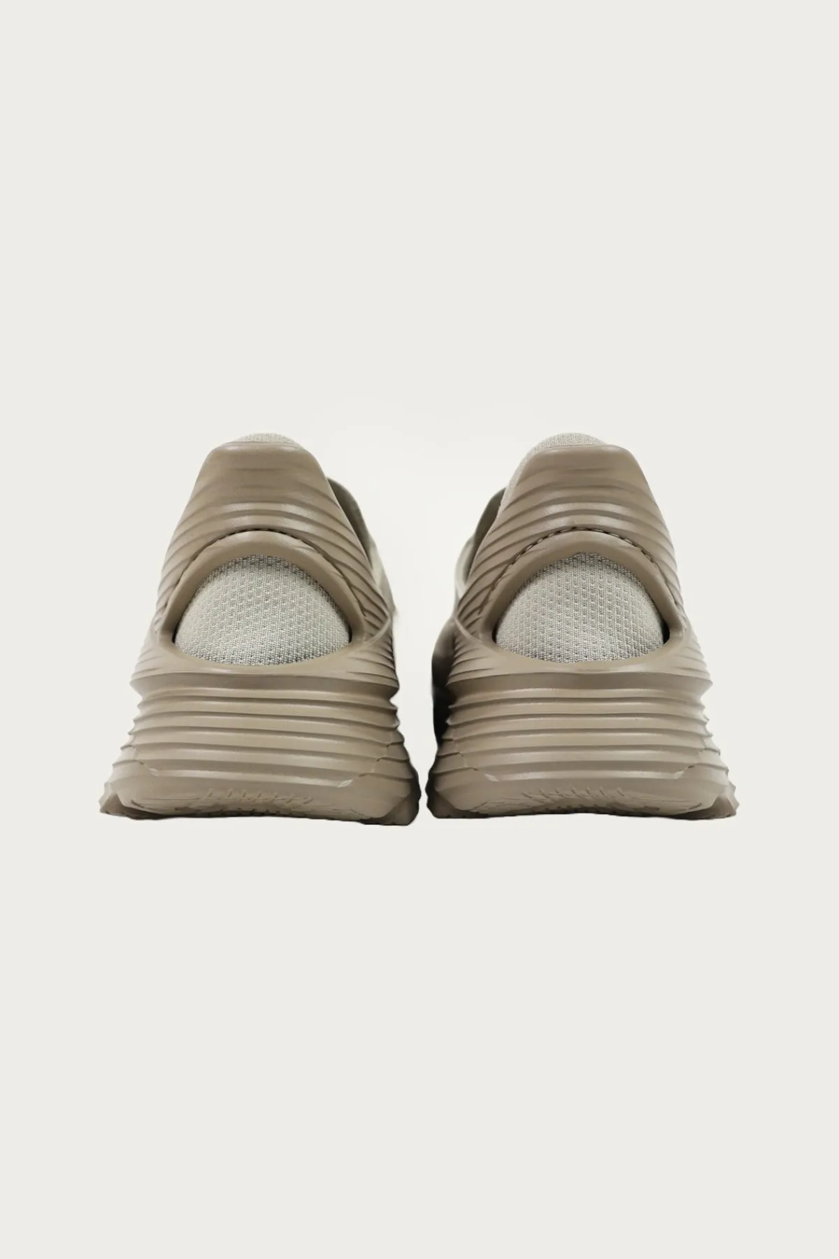 HOKA Restore TC - Dune/Oxford Tan< Footwear