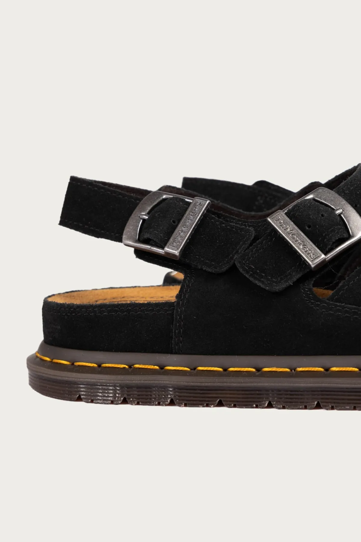 Dr. Martens San Archive Fisherman - Plush Suede Reverse Black< Footwear