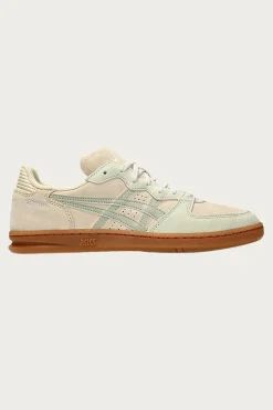 ASICS Skyhand OG - Marzipan/Dried Leaf Green< Footwear