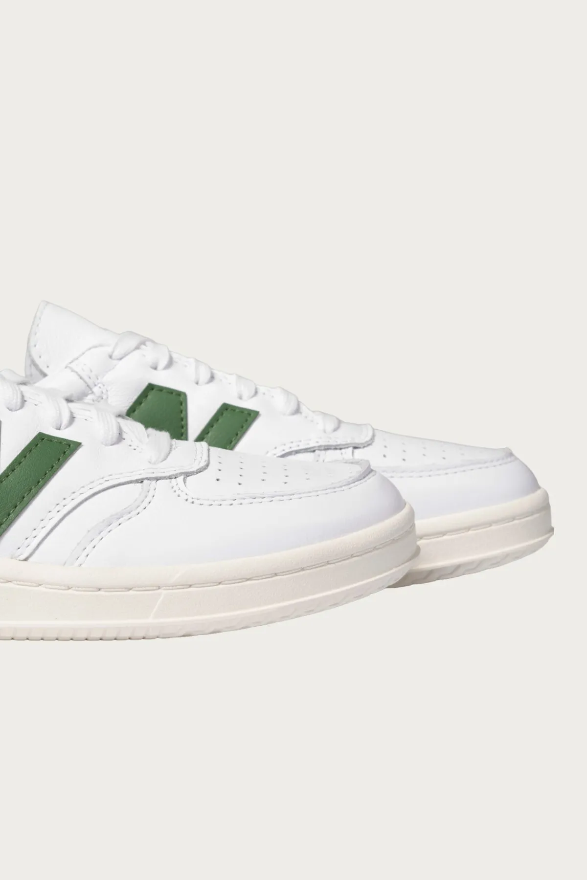 New Balance T500 - White/Dark Alpine Green< Footwear