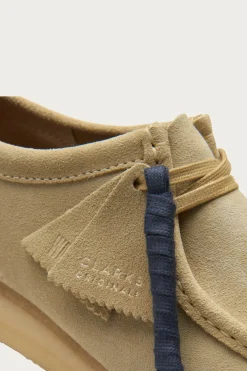 Clarks Wallabee - Maple Suede< Footwear