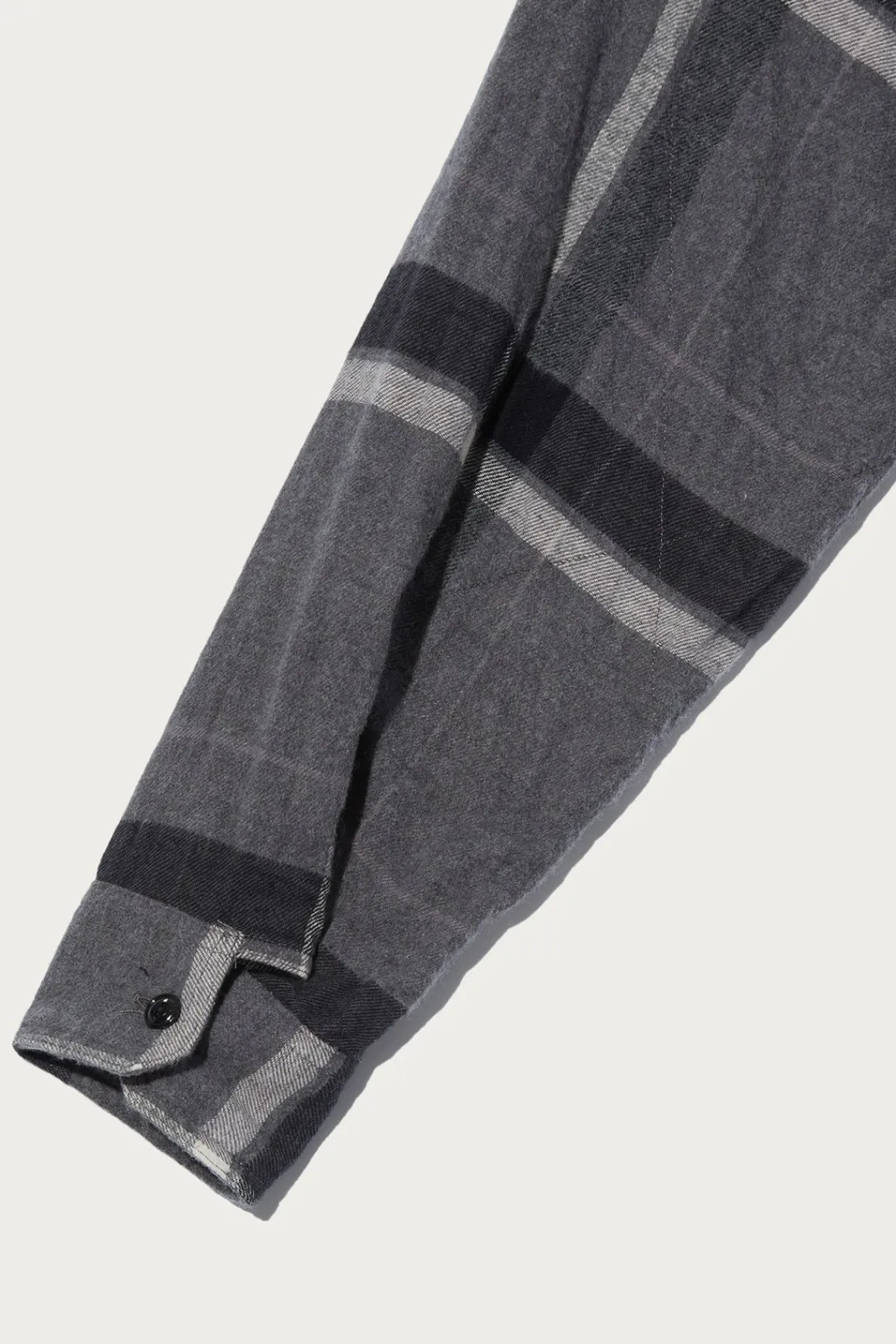 Engineered Garments Work Shirt - Grey/Black Cotton Brushed Big Plaid< Shirts